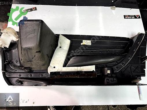 Audi Q7 Kapı Döşemesi 4L0863879 çıkma parça