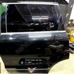 AUDİ Q7 SOL ARKA KAPI HATASIZ ÇIKMA ORJ SİYAH