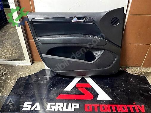 Audi Q7 Kapı Döşemesi çıkma parça