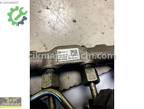 Volkswagen Passat Enjektör Kütüğü 04L089G çıkma parça