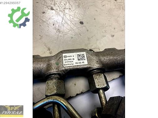 Volkswagen Passat Enjektör Kütüğü 04L089G çıkma parça