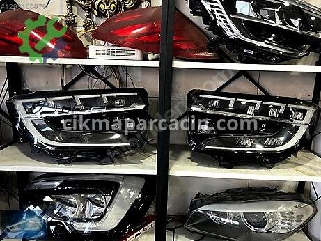 Renault Austral Sağ Ön Far çıkma parça