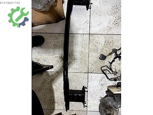Mercedes-Benz A Arka Tampon Demiri çıkma parça