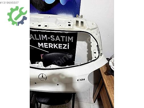 Mercedes-Benz A Bagaj Kapağı çıkma parça
