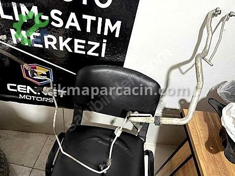 Mercedes-Benz A Klima Borusu çıkma parça