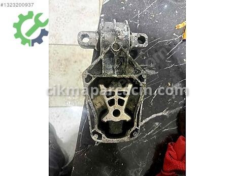 Mercedes-Benz A Motor Takozu çıkma parça