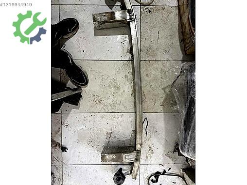Mercedes-Benz A Ön Tampon Demiri çıkma parça