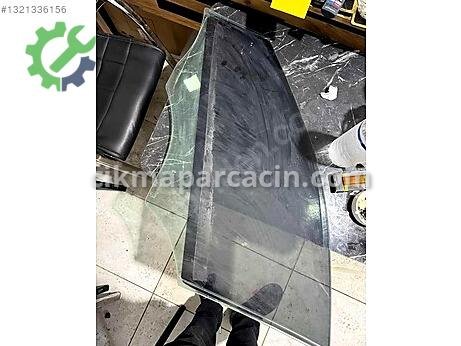 Mercedes-Benz A Sağ Ön Kapı Camı çıkma parça