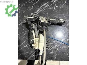 A 180 SAG ÖN KAPI KİLİDİ
