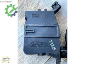 A 906 540 13 45 KAPUT KİLİT SESÖRÜ