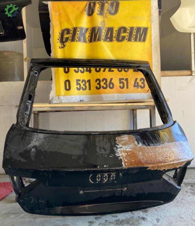Audi A5 Bagaj Kapağı çıkma parça