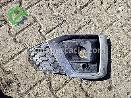 Audi A5 Sis Farı Çerçevesi çıkma parça