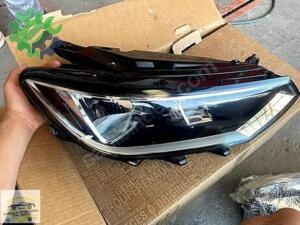 B8 Passat sağ far orjinal 3G0 941 006B