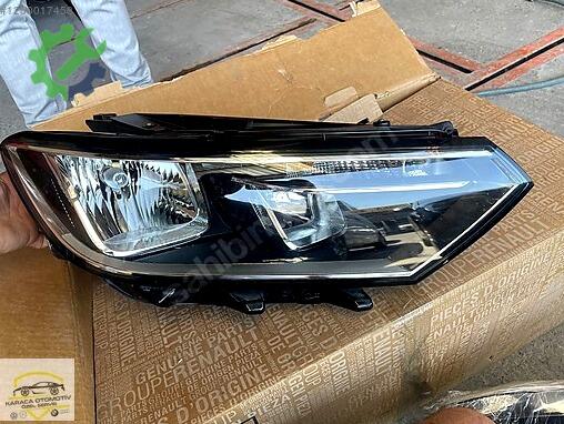 Volkswagen Passat Sağ Ön Far çıkma parça