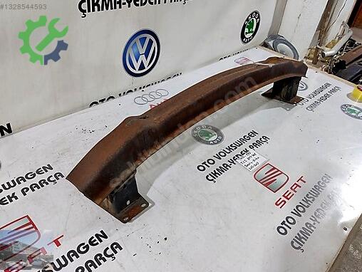 Volkswagen Beetle Arka Tampon Demiri 5C5807305 çıkma parça