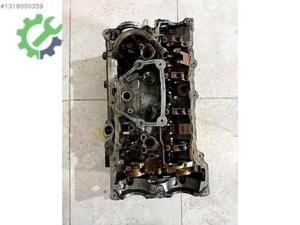 BMV 320 İ BENZİN SİLİNDİR KAPAGI ORJİNAL