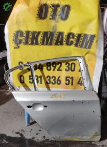 BMW 1 SERİSİ E87 SAĞ ARKA KAPI
