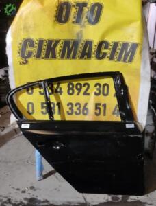 BMW 1 SERİSİ E87 SAĞ ARKA KAPI (2. Adet)