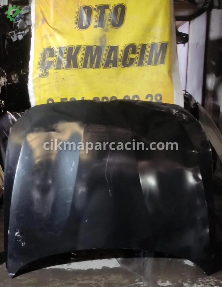 BMW 1 Serisi Kaput çıkma parça