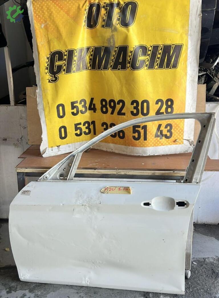 BMW 1 Serisi Sol Ön Kapı çıkma parça