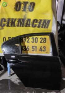 BMW 3 SERİSİ F30 SAĞ ARKA KAPI DOLU