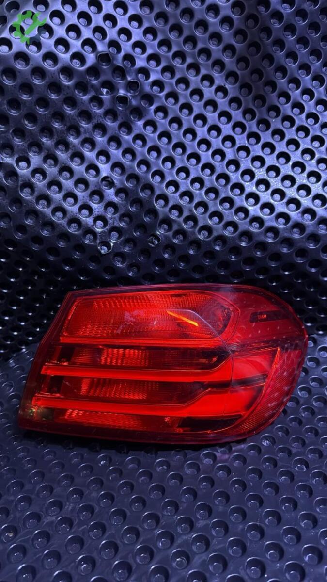 BMW 4 Serisi Sağ Stop çıkma parça