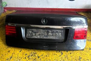 BMW 7 SERİSİ F02 HATASIZ DOLU BAGAJ KAPAĞI