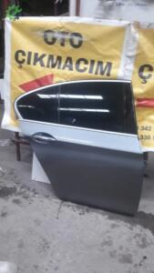 BMW 5 SERİSİ F10 HATASIZ DOLU SAĞ ARKA KAPI