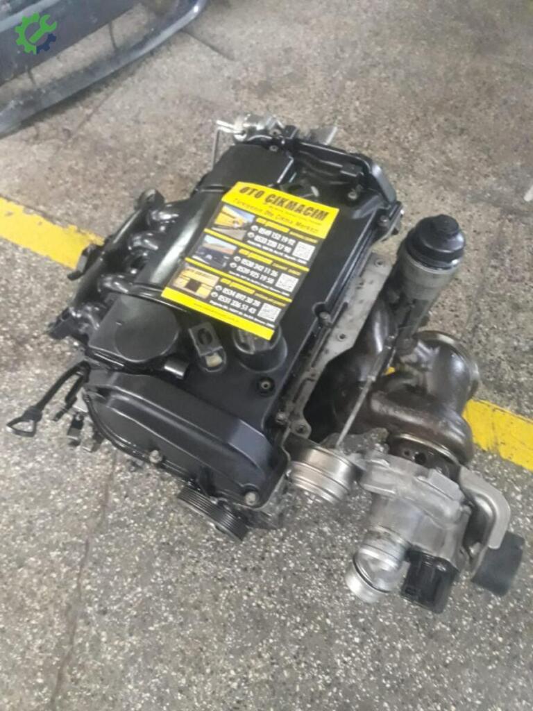 BMW 1 Serisi Sandık Motor çıkma parça