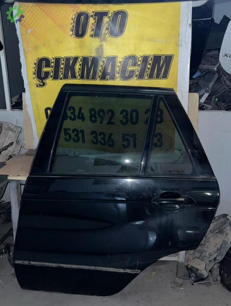 BMW X5 Sol Arka Kapı çıkma parça