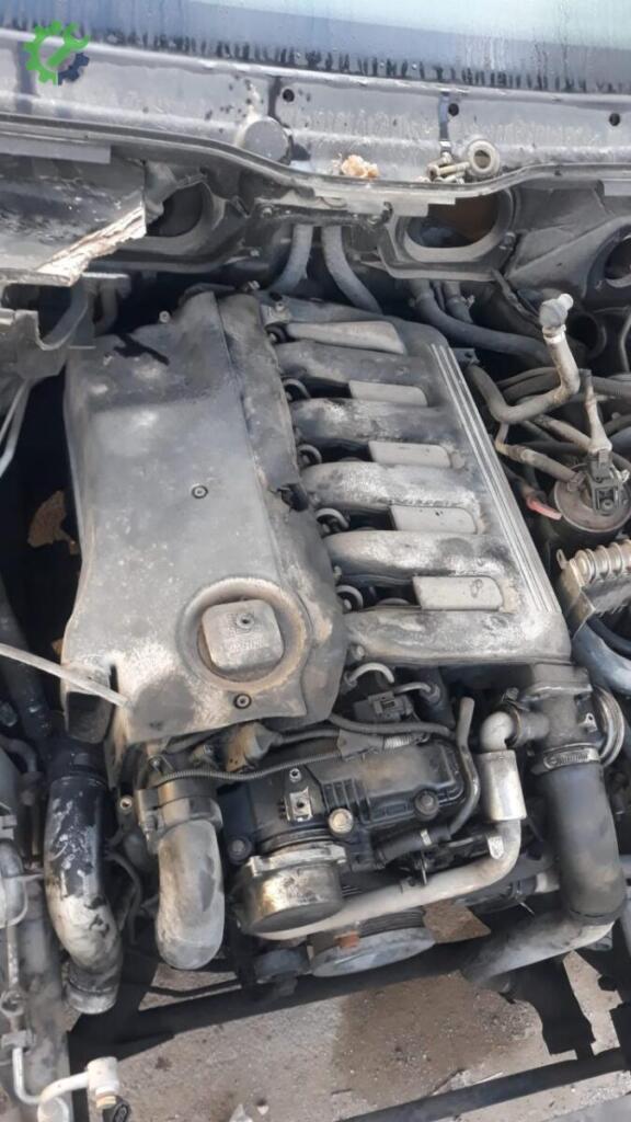 BMW X5 Sandık Motor çıkma parça