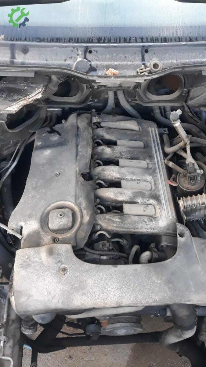 BMW X5 Sandık Motor çıkma parça