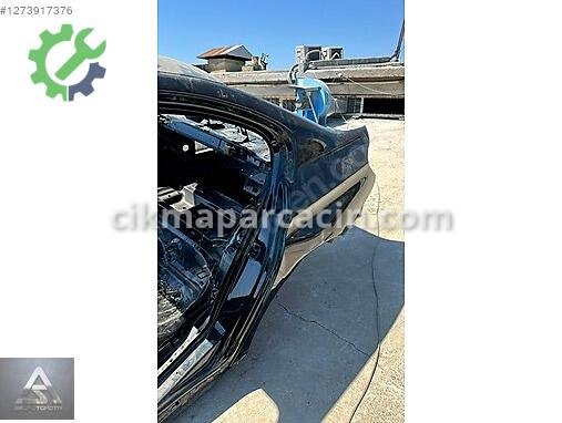 BMW 3 Serisi Arka Çamurluk çıkma parça