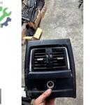 BMW 3SERİSİ F30 ARKA ÜFLEME ARKA KLİMA IZGARASI ÇIKMA ORJ
