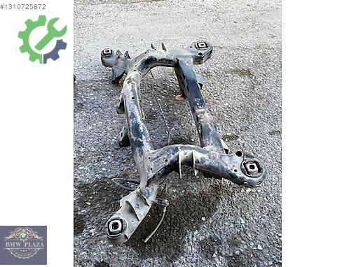 BMW 3 Serisi Arka Dingil çıkma parça