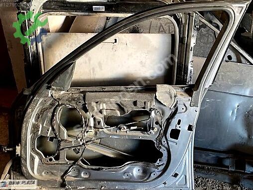BMW 3 Serisi Sağ Ön Kapı çıkma parça