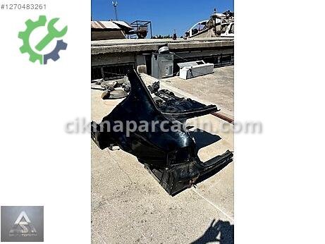 BMW 3 Serisi Sol Arka Çamurluk çıkma parça
