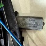BMW 3 SERİSİ F30 CAM KRİKOSU ÇIKMA ORJ