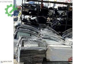 BMW 3 SERİSİ F30 ÇIKMA ORİJİNAL SOL ÖN KAPI