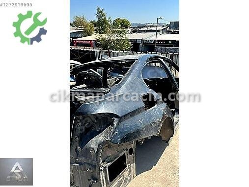 BMW 3 Serisi Sağ Arka Çamurluk çıkma parça