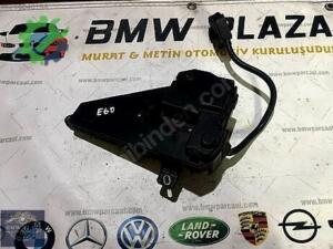 BMW 5 SERİSİ E60-E61 SİGORTA KUTUSU 9138830-01