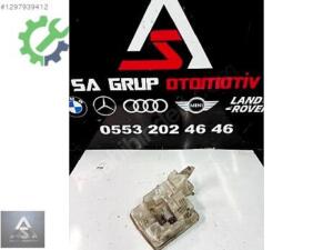 BMW 5 SERİSİ E60 CAM SU BİDONU ÇIKMA ORJ 7034967