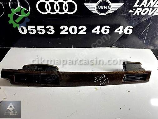 BMW 5 Serisi Havalandırma Izgarası 64226910732 çıkma parça