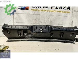 BMW 5 SERİSİ F10 BAGAJ KİLİT KARŞILIĞI ÇEVRE PLASTİĞİ