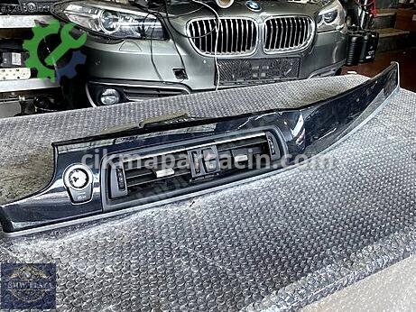 BMW 5 Serisi Stop çıkma parça