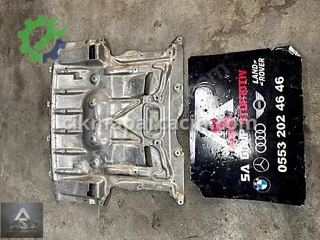 BMW 5 Serisi Motor Alt Muhafaza çıkma parça