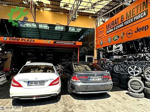 BMW 5 Serisi Sağ Arka Kapı Kilidi çıkma parça