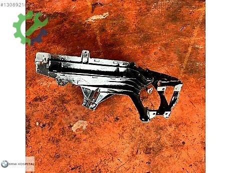 BMW 7 Serisi Sağ Ön Far çıkma parça