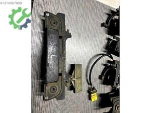 BMW E34 DIŞ KAPI KOLU ESKİ TİP