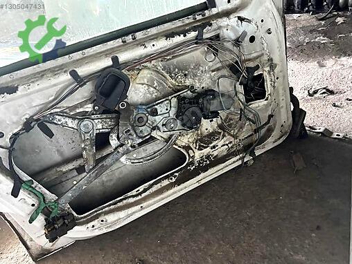 BMW 3 Serisi Kapı Gergisi çıkma parça